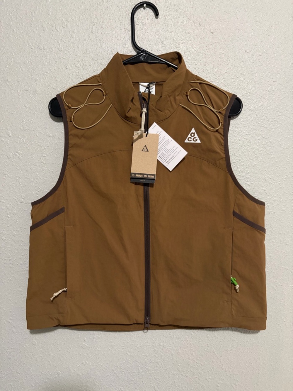 Nike ACG Mens Full Zip Vest “Death Bloom” Brown Size Small Loose Fit HV0600-235